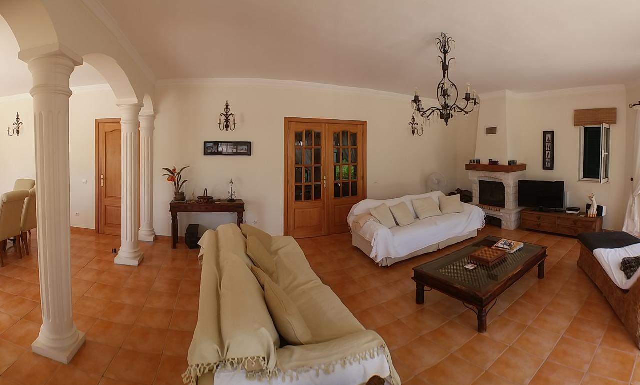 Casa Cereja 'Adults Only' Bed and Breakfast Albufeira Exteriör bild